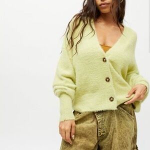 Urban Outfitters UO Thea Cardigan - Green